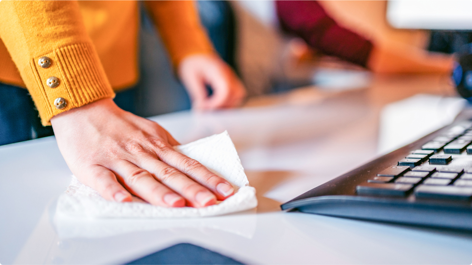 Facility managers and procurement managers ensure hygiene and cleaning standards in a well-maintained commercial facility